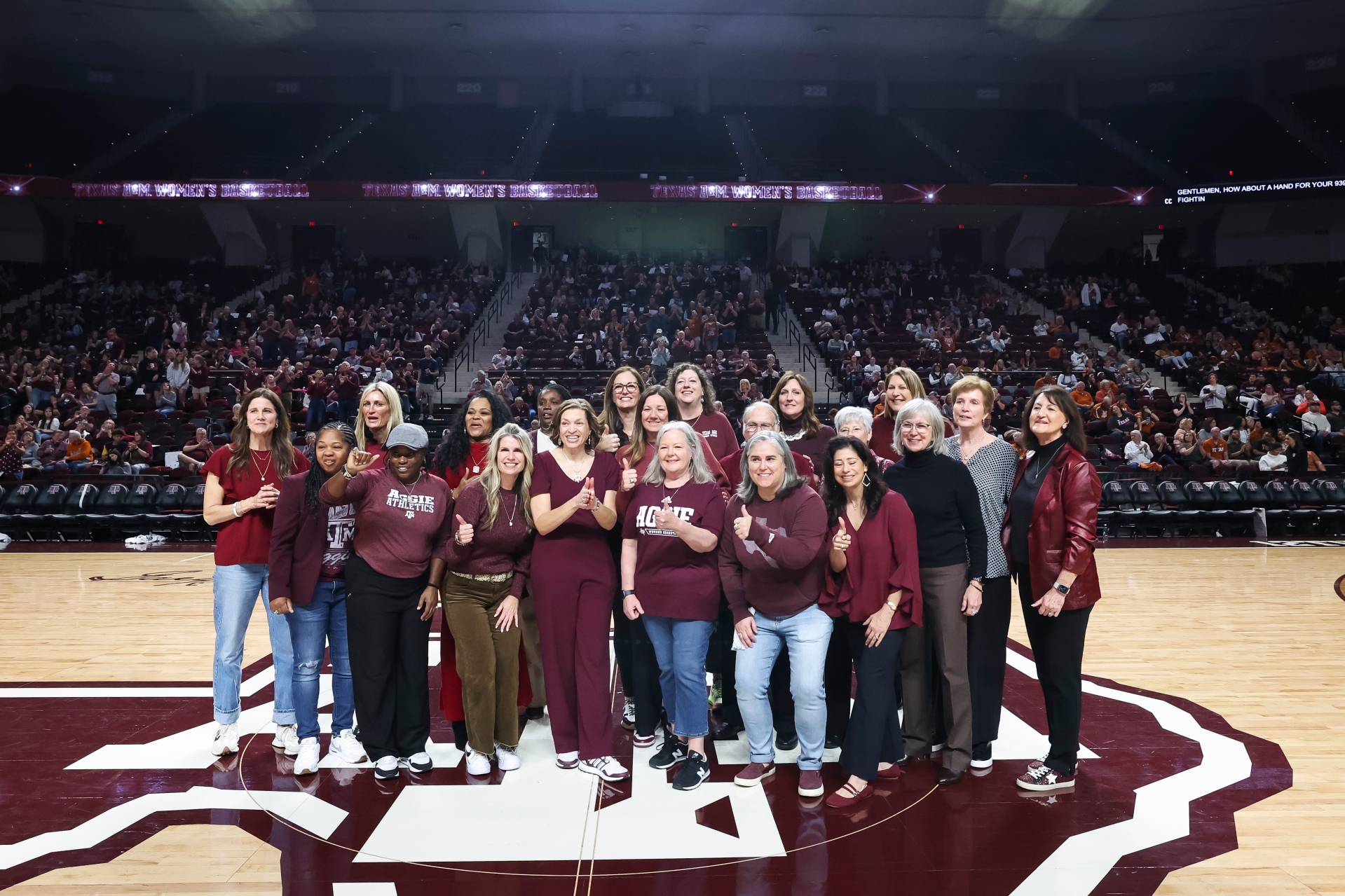 20250202_WBB_GAME_TEXAS_EM1_9373_0069.jpg