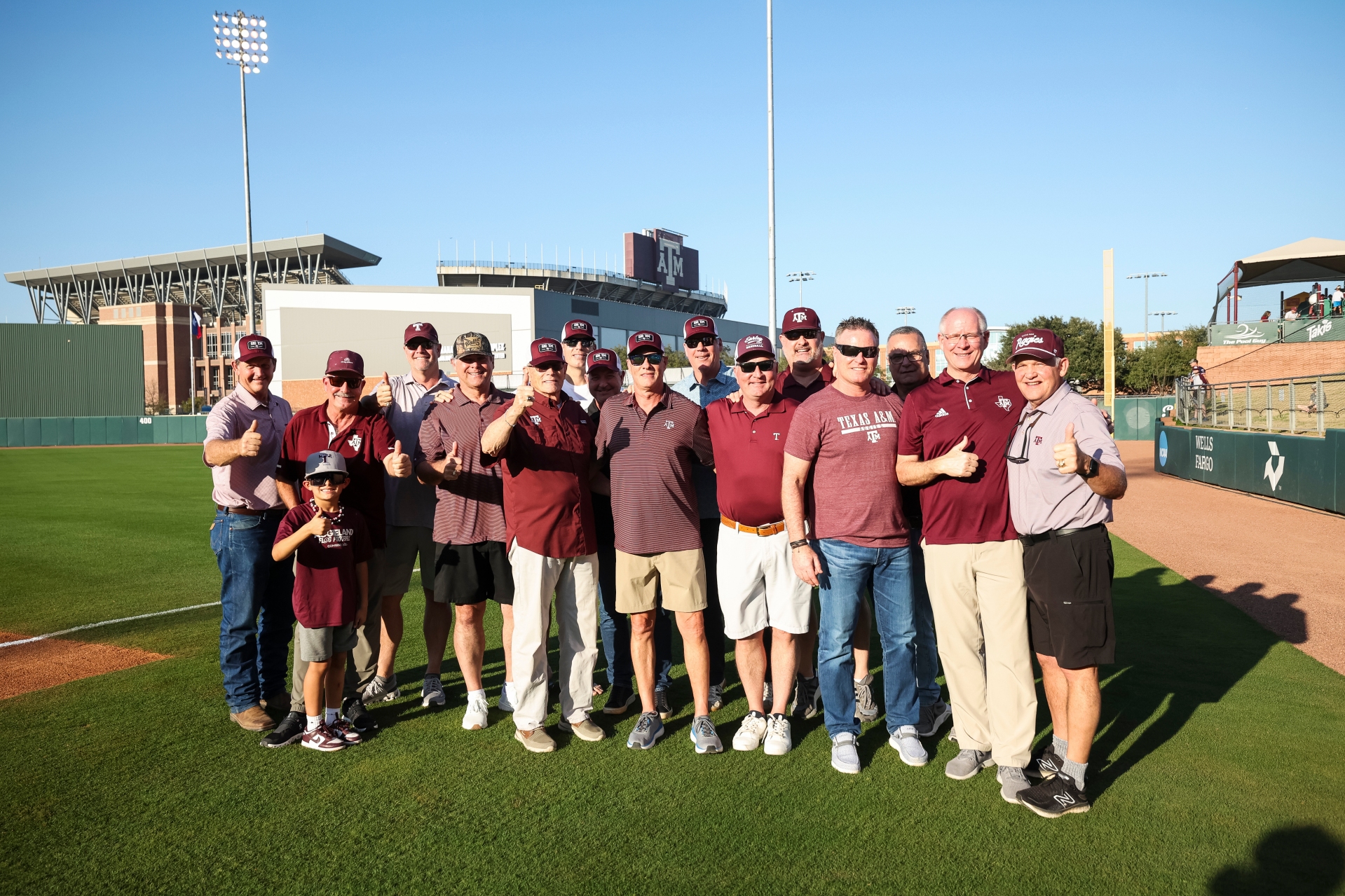 20250208_BA_GAME_MAROON_WHITE_EM2_7970_0236.jpg