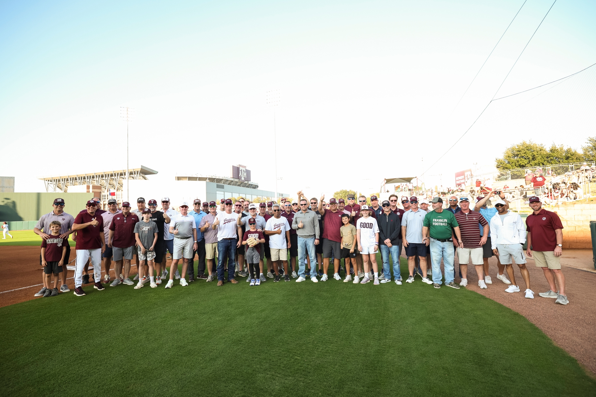 20250208_BA_GAME_MAROON_WHITE_EM2_8069_0258.jpg