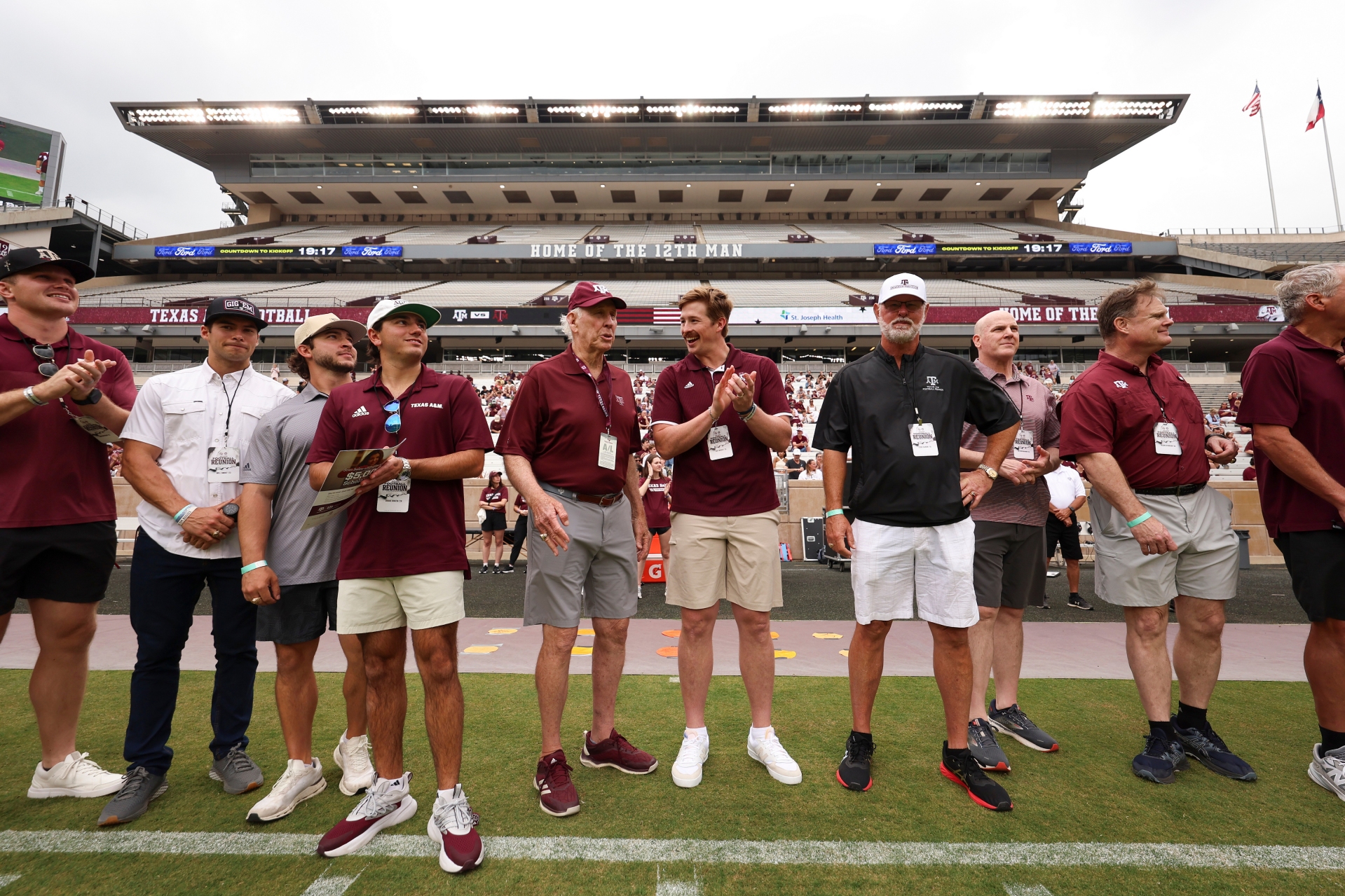 20250419_FB_GAME_MAROON_WHITE_CS_0749.jpg