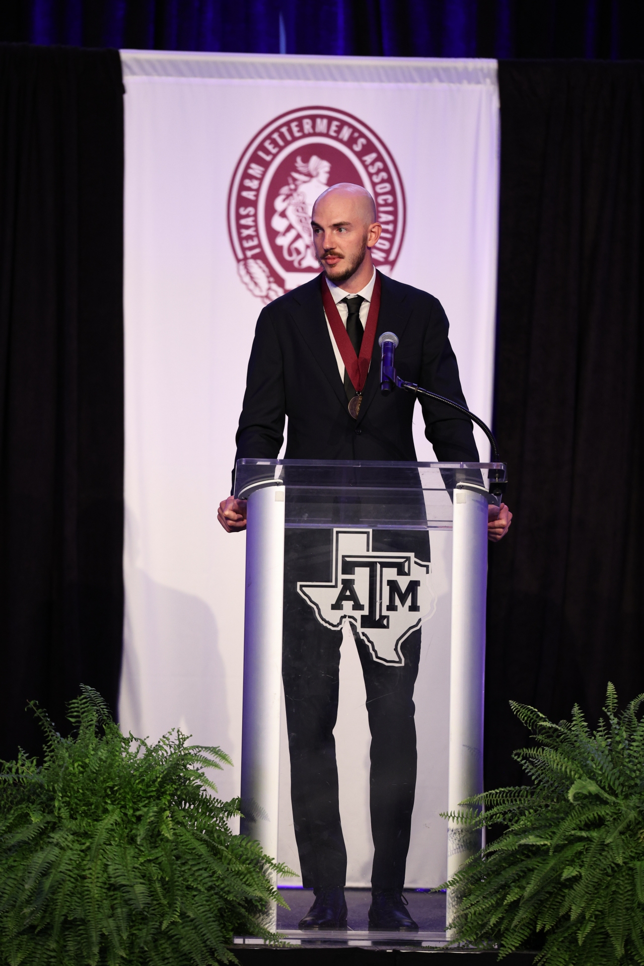 20240906_TAMU_Event_Burgess_CB0111.jpg