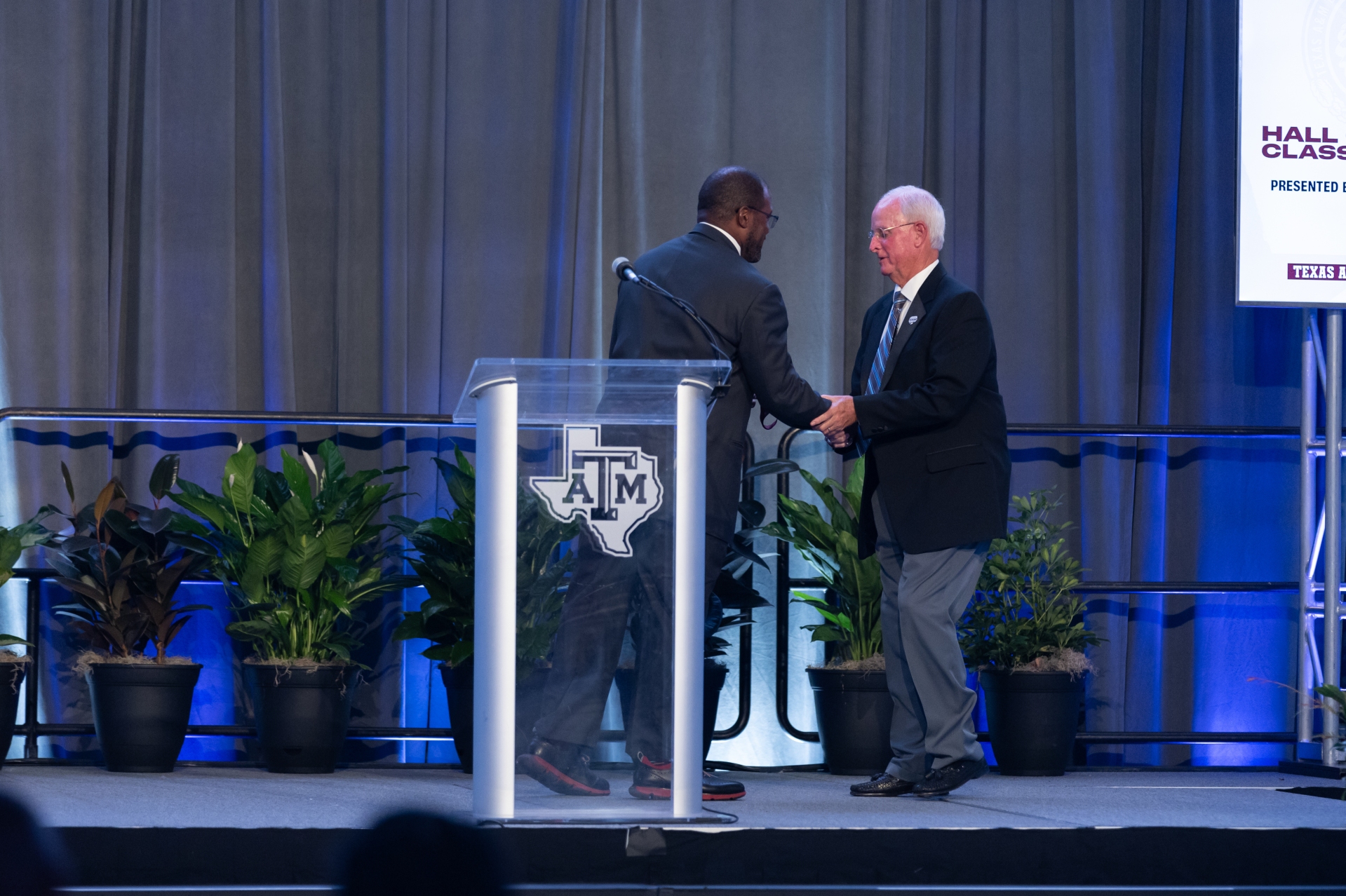 20230915_TAMU_Burgess_Banquet_EP_0048.jpg